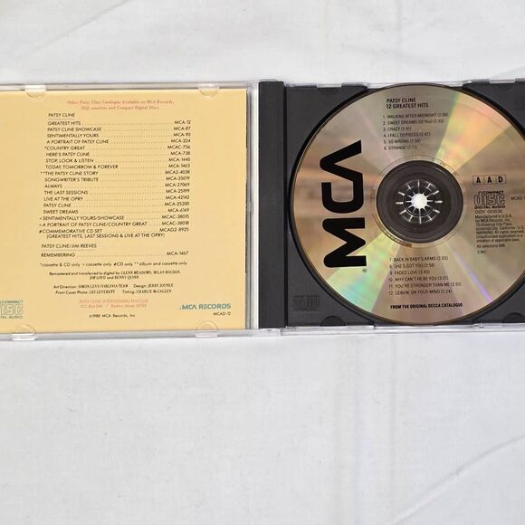 Patsy Cline 12 Greatest Hits CD Pre-owned - Picture 2 of 3
